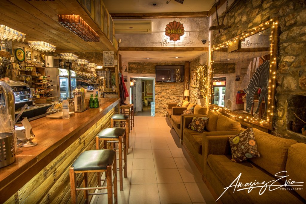 CAFE BAR Κάραβος Αλιβέρι, Νότια Εύβοια