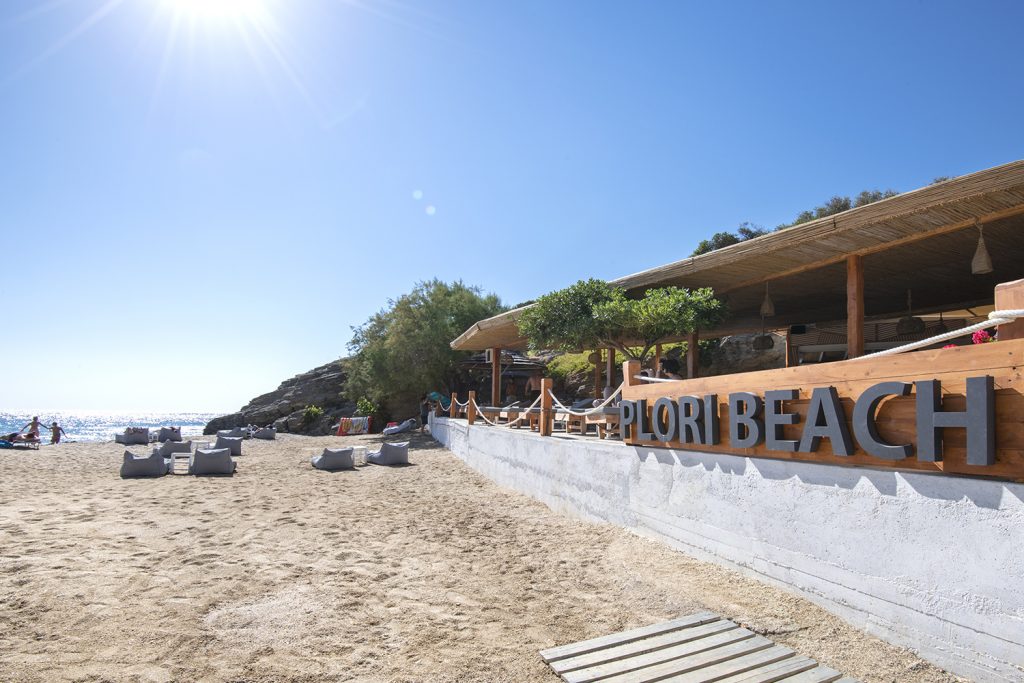 beach bar restaurant, Παραλία Κάλαμος, Νότια Εύβοια,. Kalamos beach, South Evia